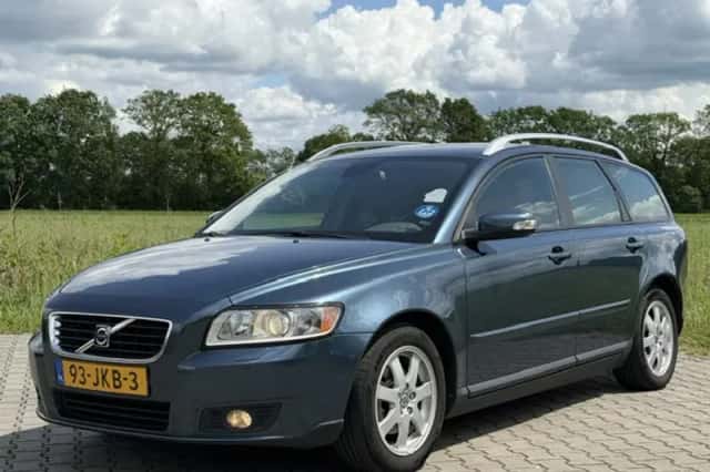 Volvo V50 (2009) thumbnail 1
