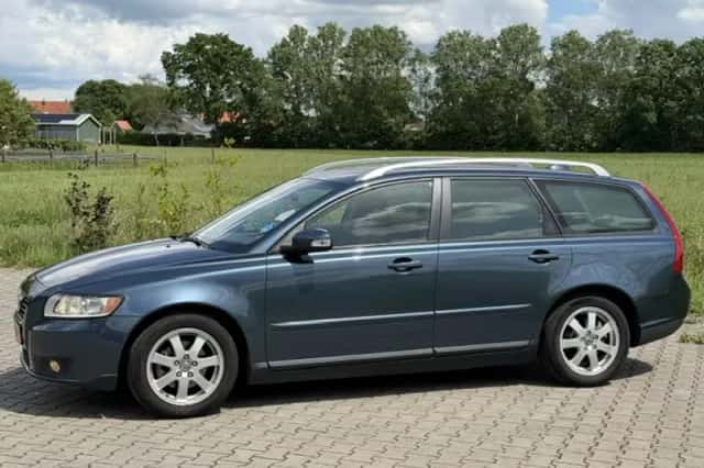 Volvo V50 (2009) thumbnail 3