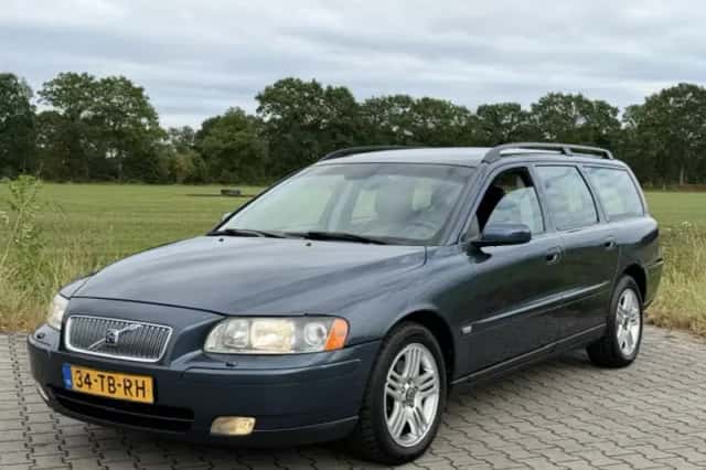 Volvo V70 (2006) thumbnail 1