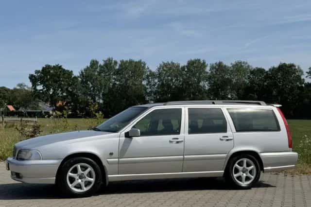 Volvo V70 (2000) thumbnail 4