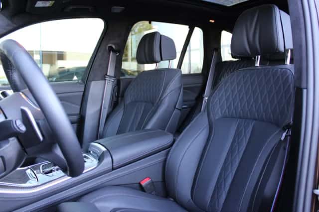 BMW X5 (2026) thumbnail 2