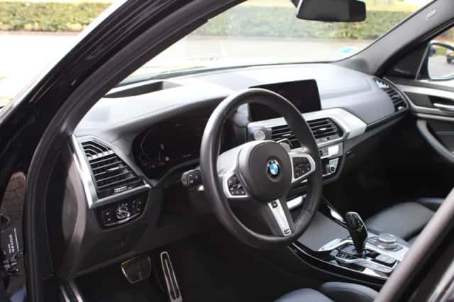 BMW X3 (2020) thumbnail 2