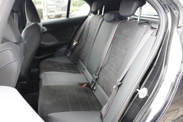 BMW 1-Serie (2024) thumbnail 4