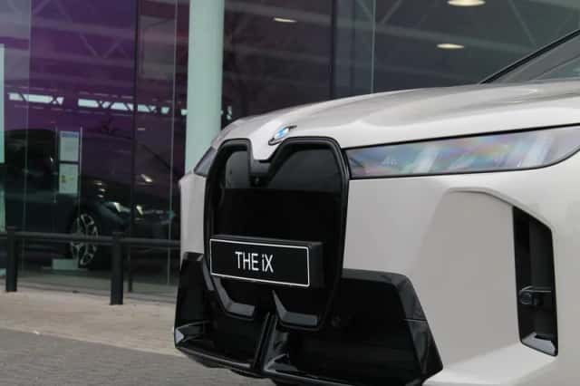 BMW iX (2026) thumbnail 6