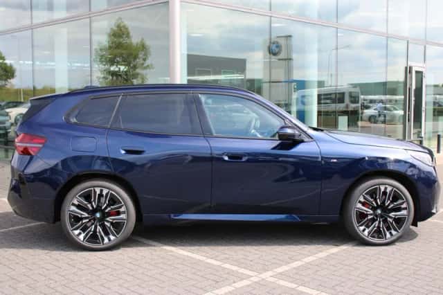 BMW X3 (2026) thumbnail 2