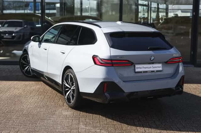 BMW 5-Serie (2025) thumbnail 2