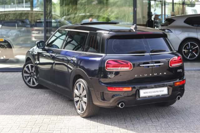 MINI Clubman (2022) thumbnail 2