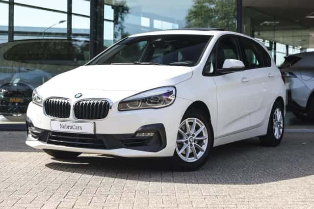 BMW 2-Serie Active Tourer (2018) thumbnail 1