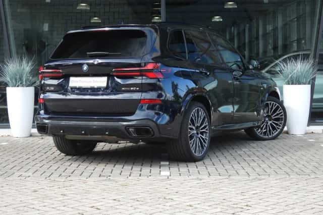 BMW X5 (2026) thumbnail 4