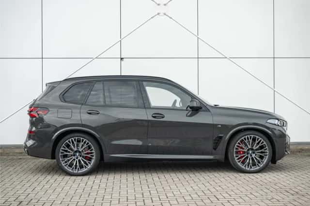 BMW X5 (2026) thumbnail 5