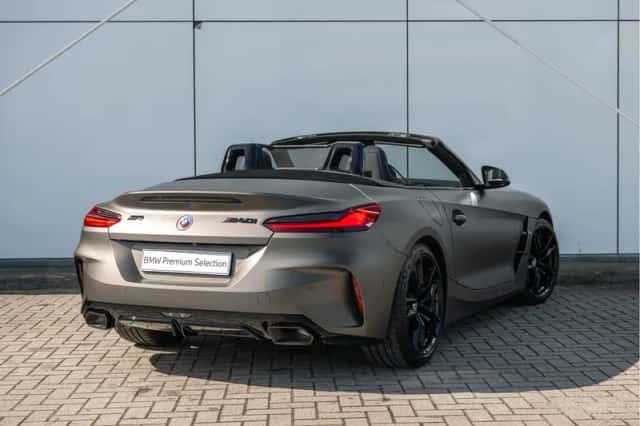 BMW Z4 (2023) thumbnail 2
