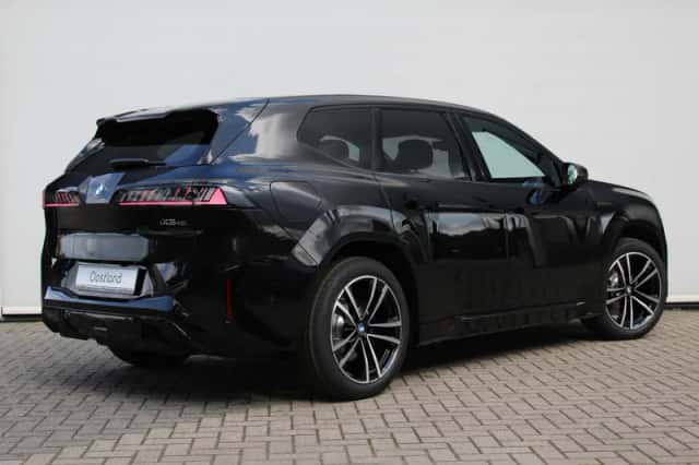 BMW iX3 (2026) thumbnail 5