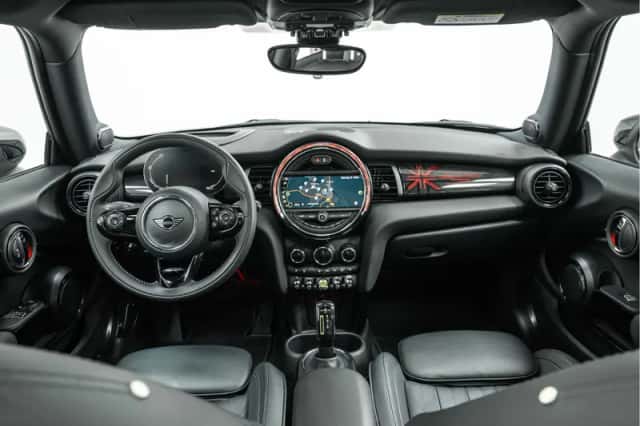 MINI Mini Electric (2020) thumbnail 4