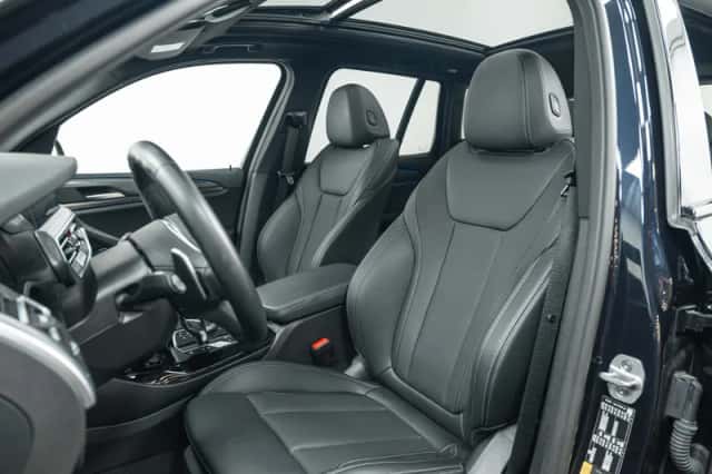 BMW X3 (2024) thumbnail 5