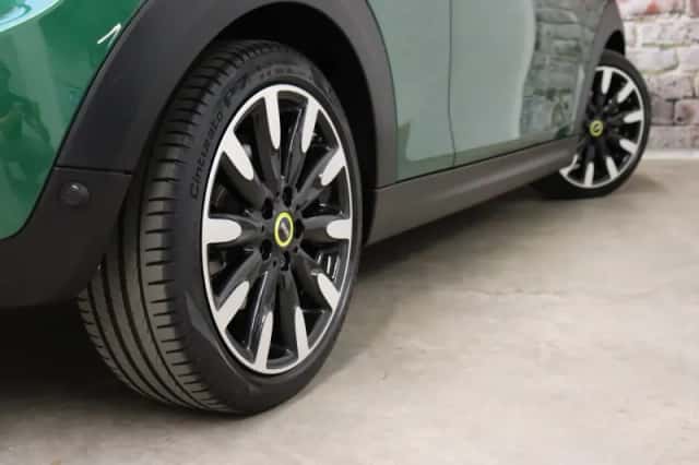 MINI Mini Electric (2020) thumbnail 6