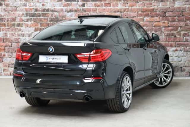 BMW X4 (2017) thumbnail 4