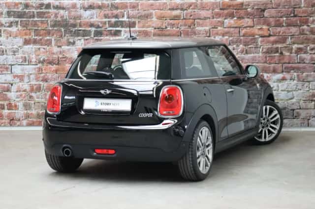 MINI Cooper (2017) thumbnail 4