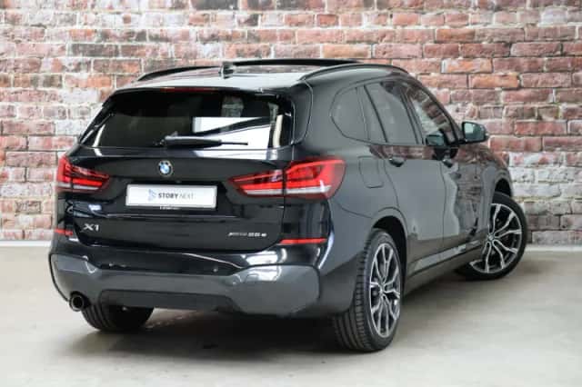 BMW X1 (2020) thumbnail 4