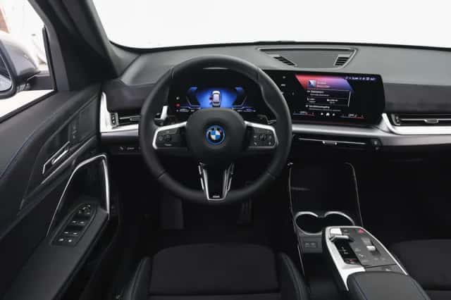 BMW X1 (2026) thumbnail 3