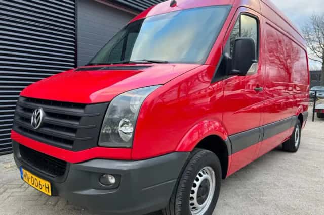 Volkswagen Crafter (2015) thumbnail 4
