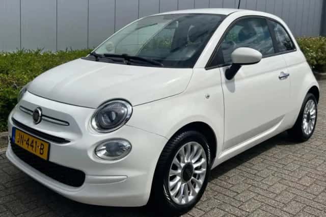 Fiat 500 (2016) thumbnail 1