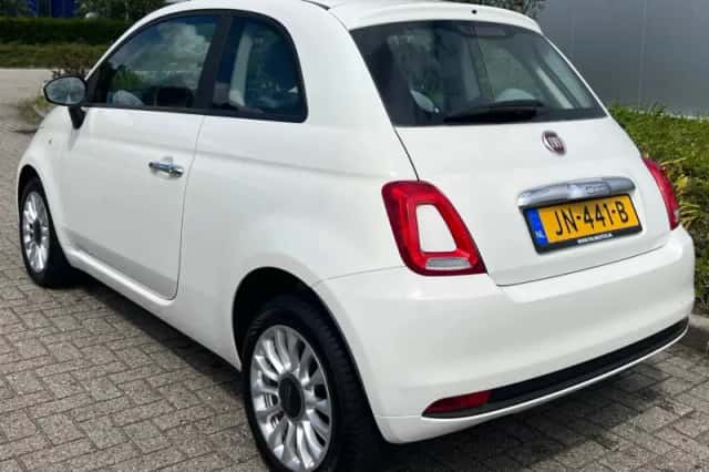 Fiat 500 (2016) thumbnail 5