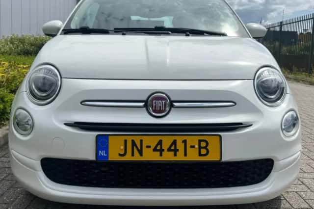 Fiat 500 (2016) thumbnail 6