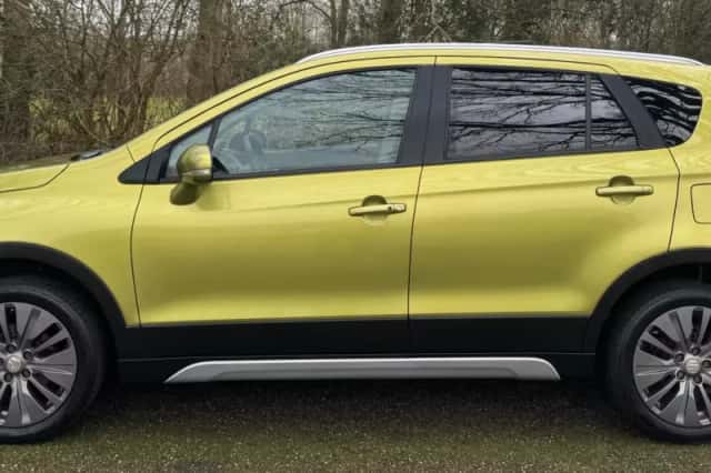 Suzuki SX4 S-Cross (2013) thumbnail 4