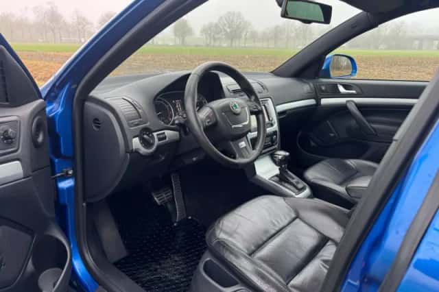 Škoda Octavia (2011) thumbnail 6