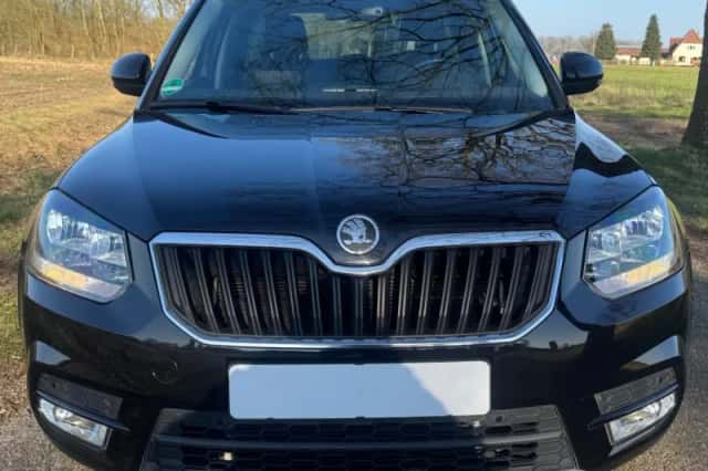 Škoda Yeti (2014) thumbnail 2