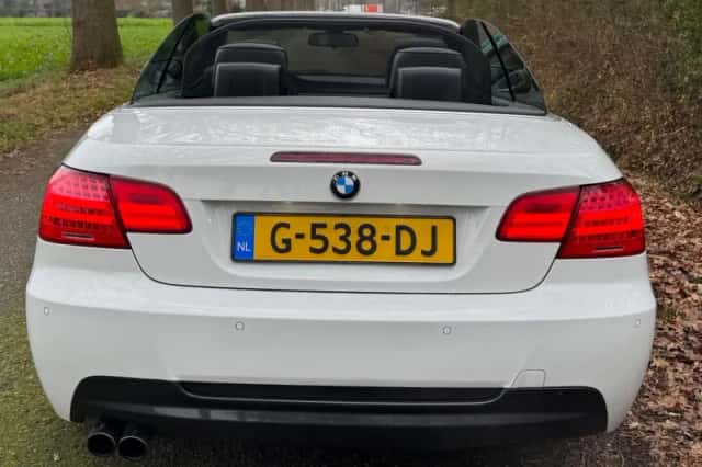 BMW 3-Serie (2011) thumbnail 6