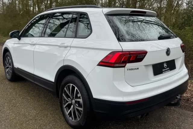 Volkswagen Tiguan (2018) thumbnail 6