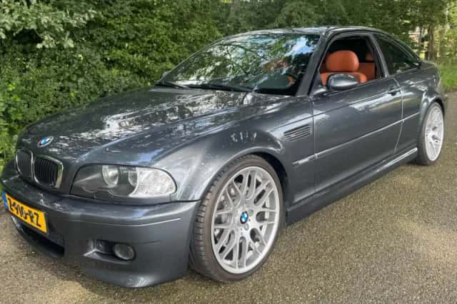 BMW M3 (2002) thumbnail 2