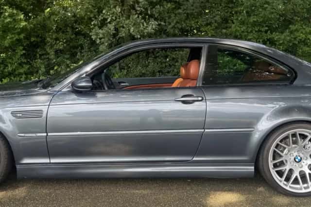 BMW M3 (2002) thumbnail 4
