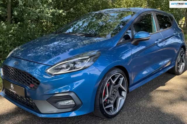 Ford Fiesta (2019) thumbnail 1