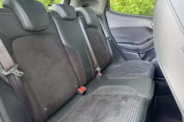 Ford Fiesta (2019) thumbnail 5