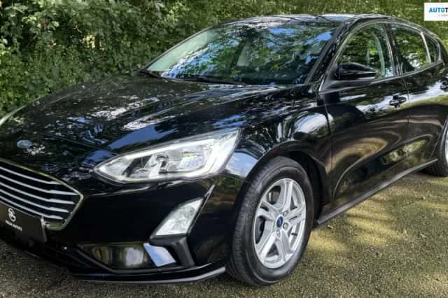 Ford Focus (2018) thumbnail 1