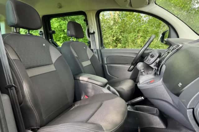 Renault Kangoo (2018) thumbnail 5