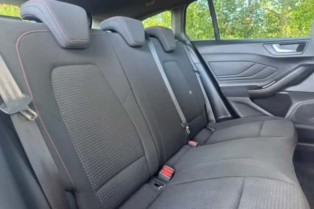 Ford Focus (2019) thumbnail 4