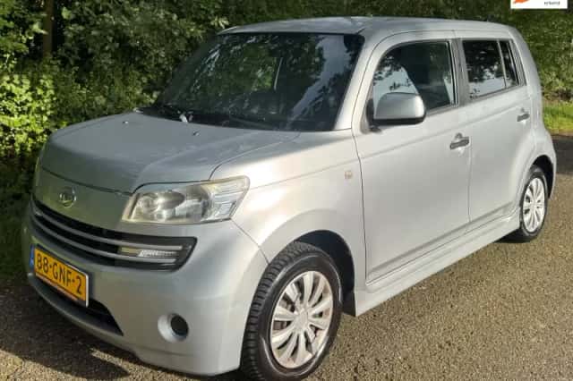 Daihatsu Materia (2008) thumbnail 1