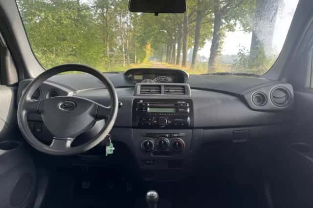 Daihatsu Materia (2008) thumbnail 4