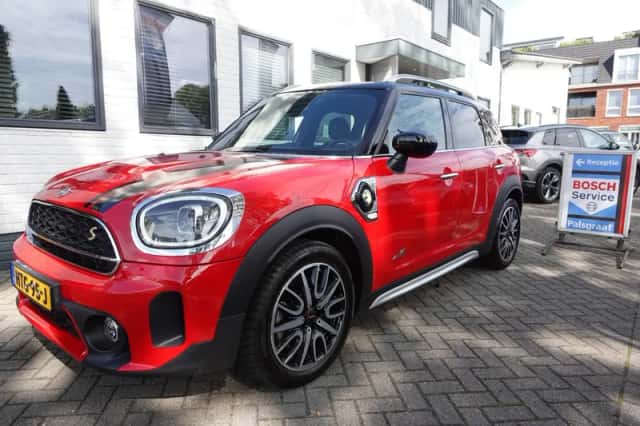MINI Countryman (2023) thumbnail 1
