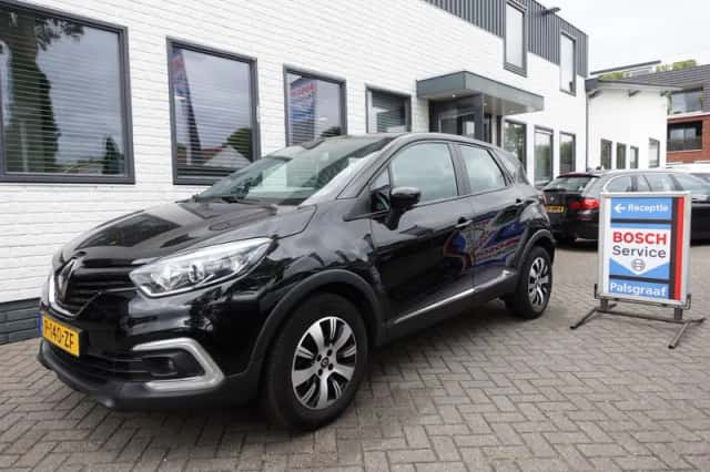 Renault Captur (2019) thumbnail 1