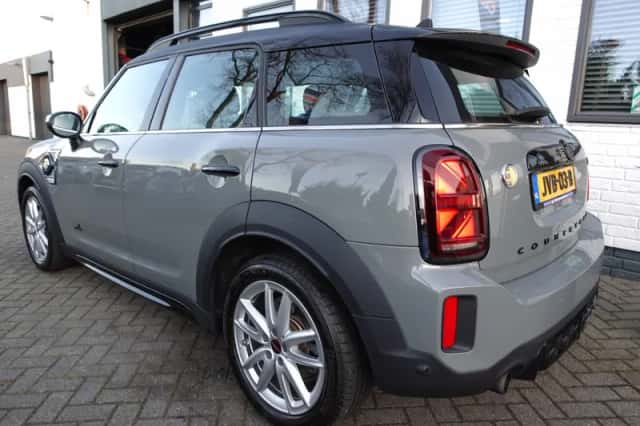 MINI Countryman (2022) thumbnail 3