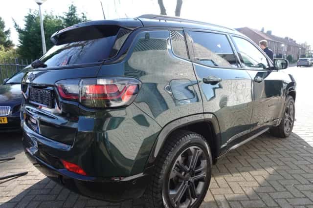 Jeep Compass (2022) thumbnail 2
