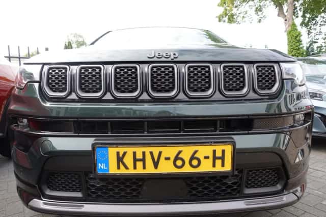 Jeep Compass (2022) thumbnail 6