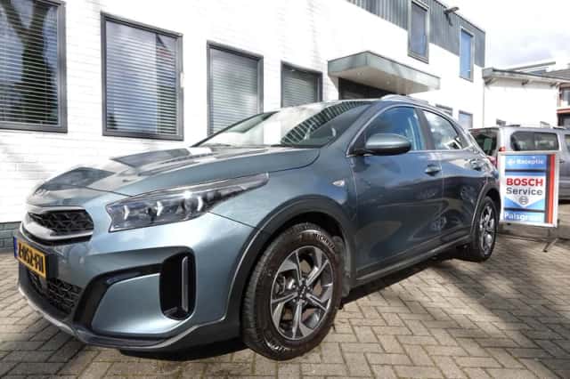 Kia XCeed (2023) thumbnail 1