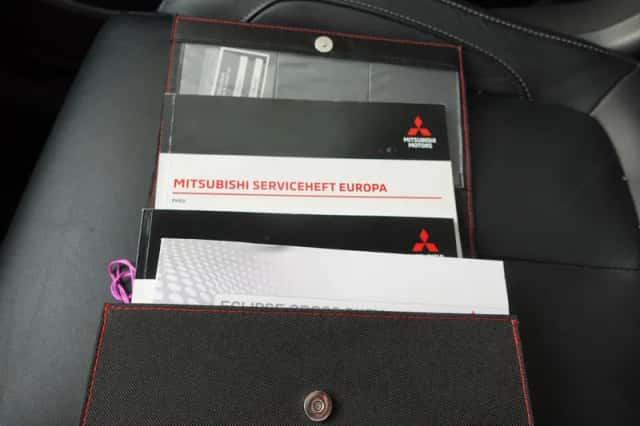 Mitsubishi Eclipse Cross (2022) thumbnail 4