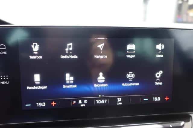 Škoda Octavia (2021) thumbnail 5