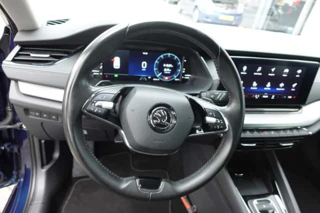 Škoda Octavia (2021) thumbnail 6